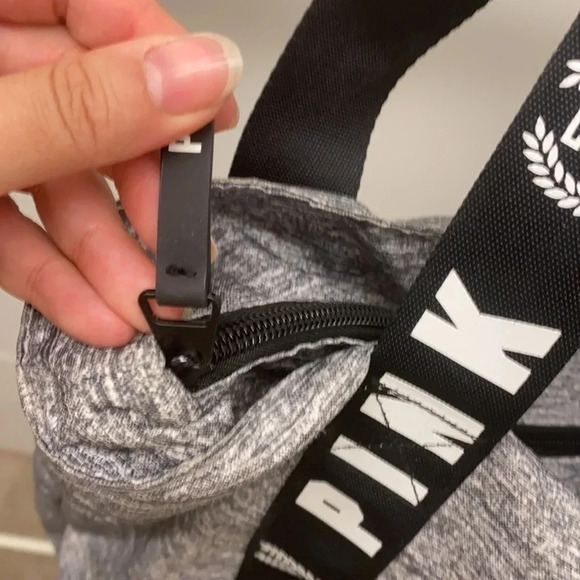 Victoria secret bag - Picture 6 of 6